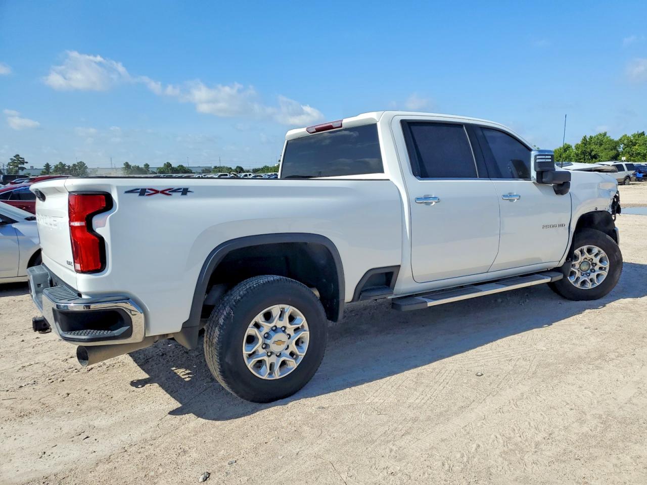 2024 CHEVROLET SILVERADO