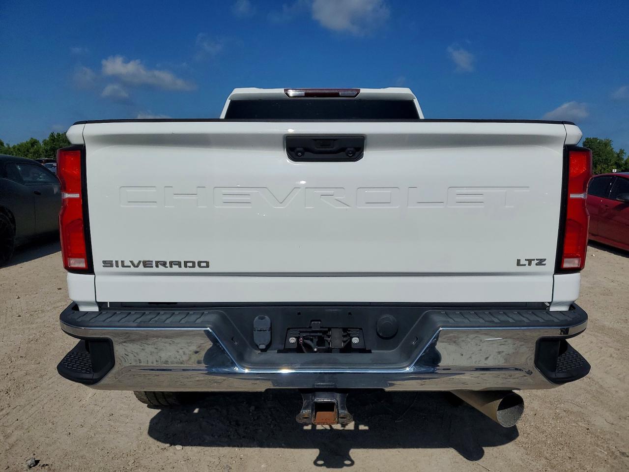 2024 CHEVROLET SILVERADO