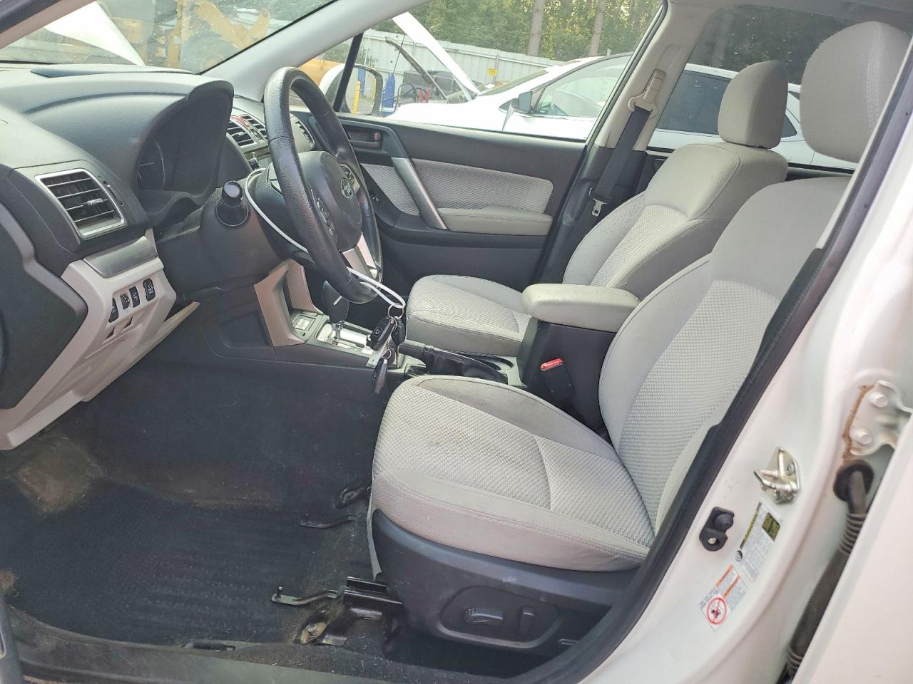 2017 SUBARU FORESTER