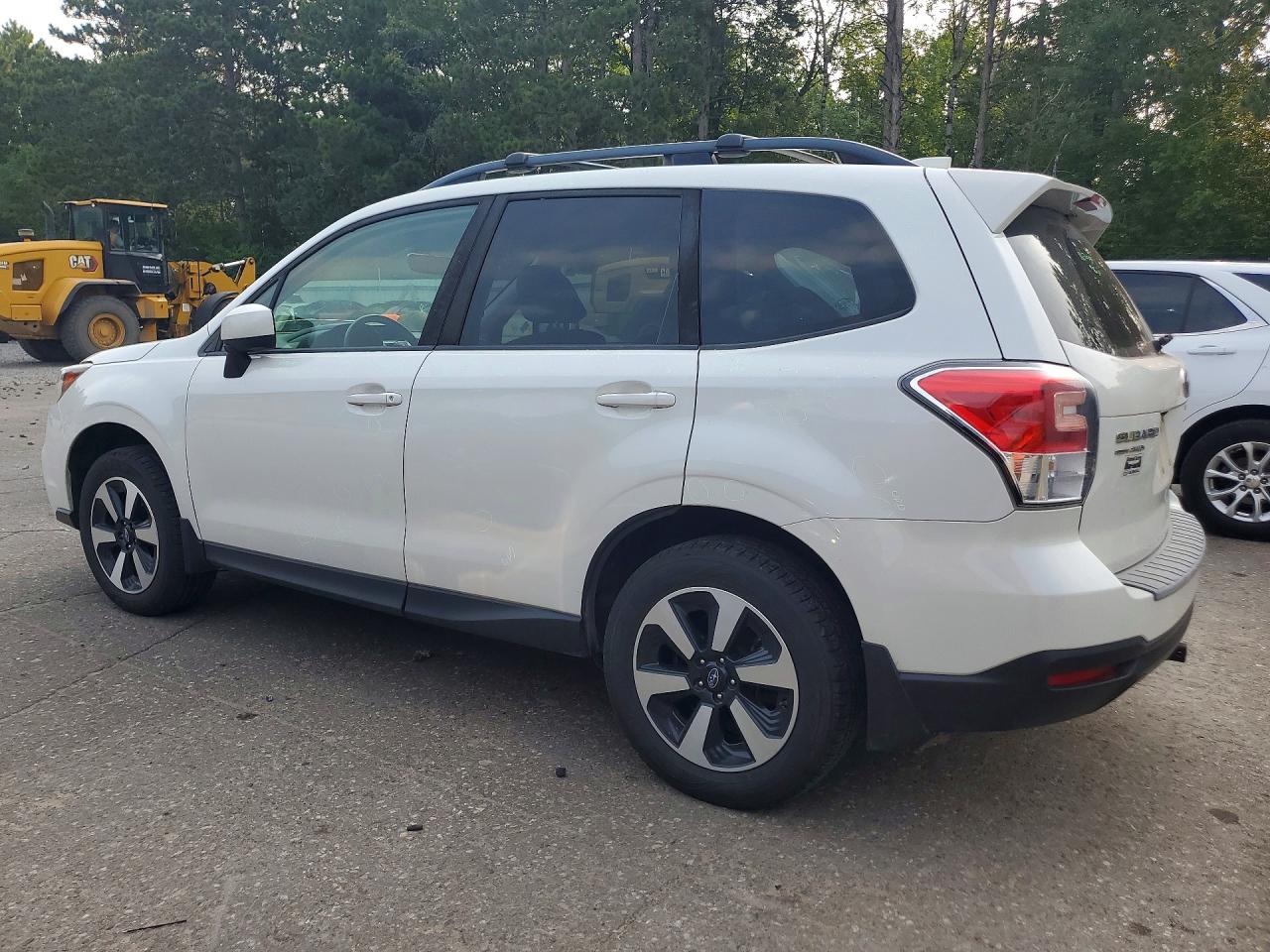 2017 SUBARU FORESTER