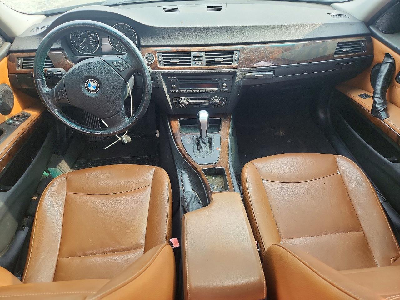 2011 BMW 3 SERIES