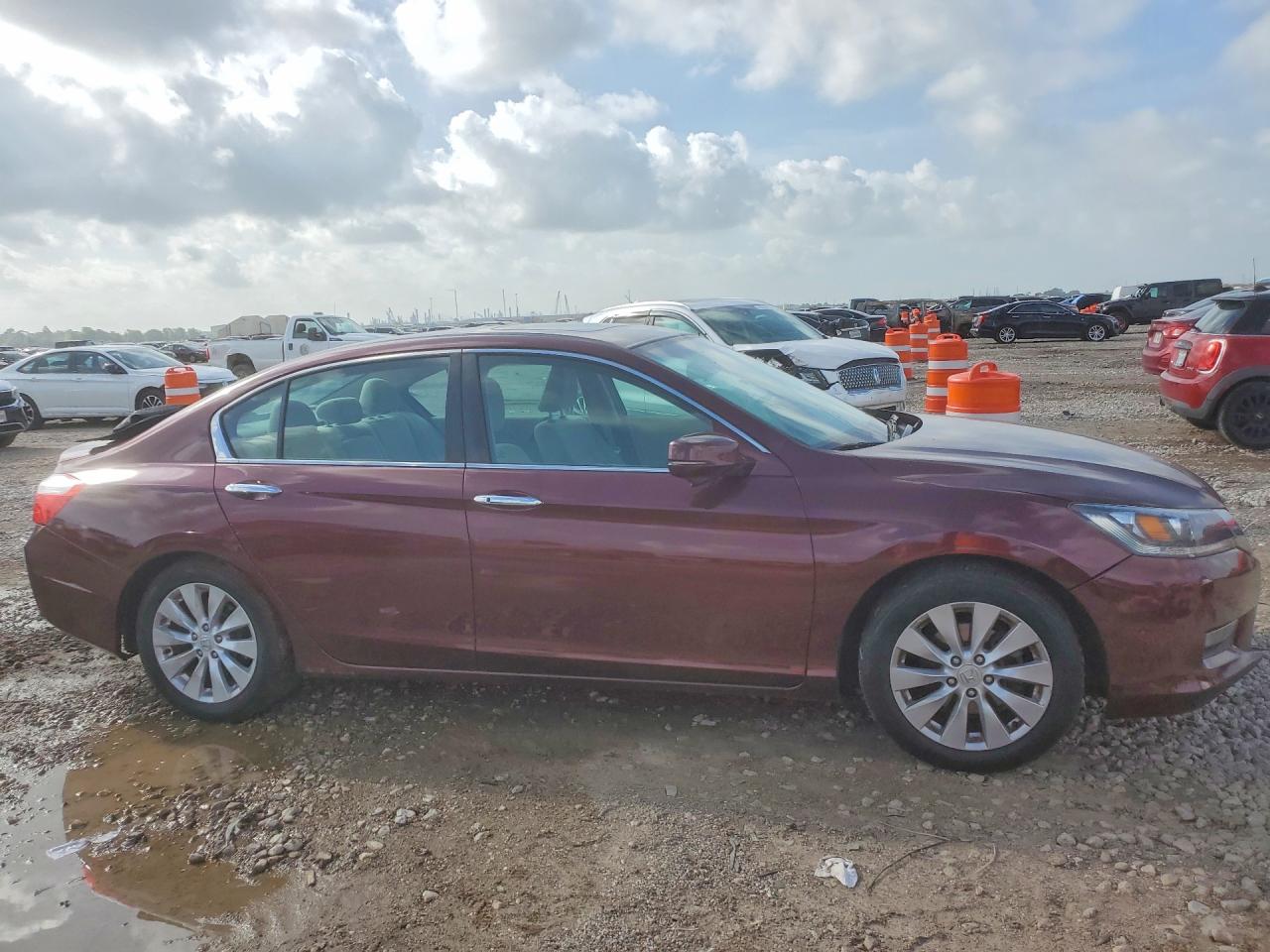 2015 HONDA ACCORD
