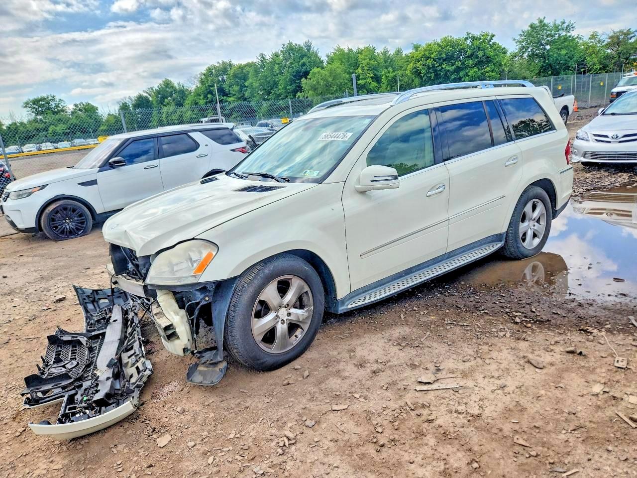 2011 MERCEDES-BENZ GL-CLASS