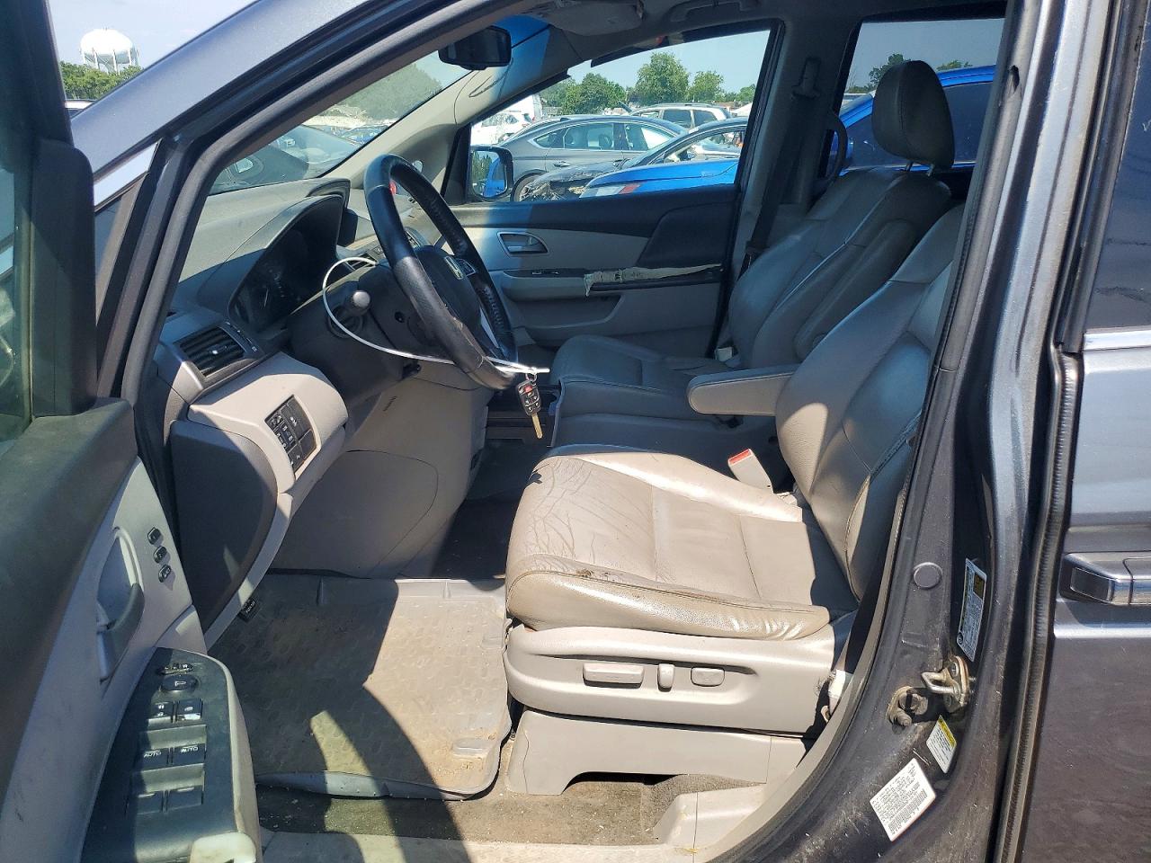 2011 HONDA ODYSSEY