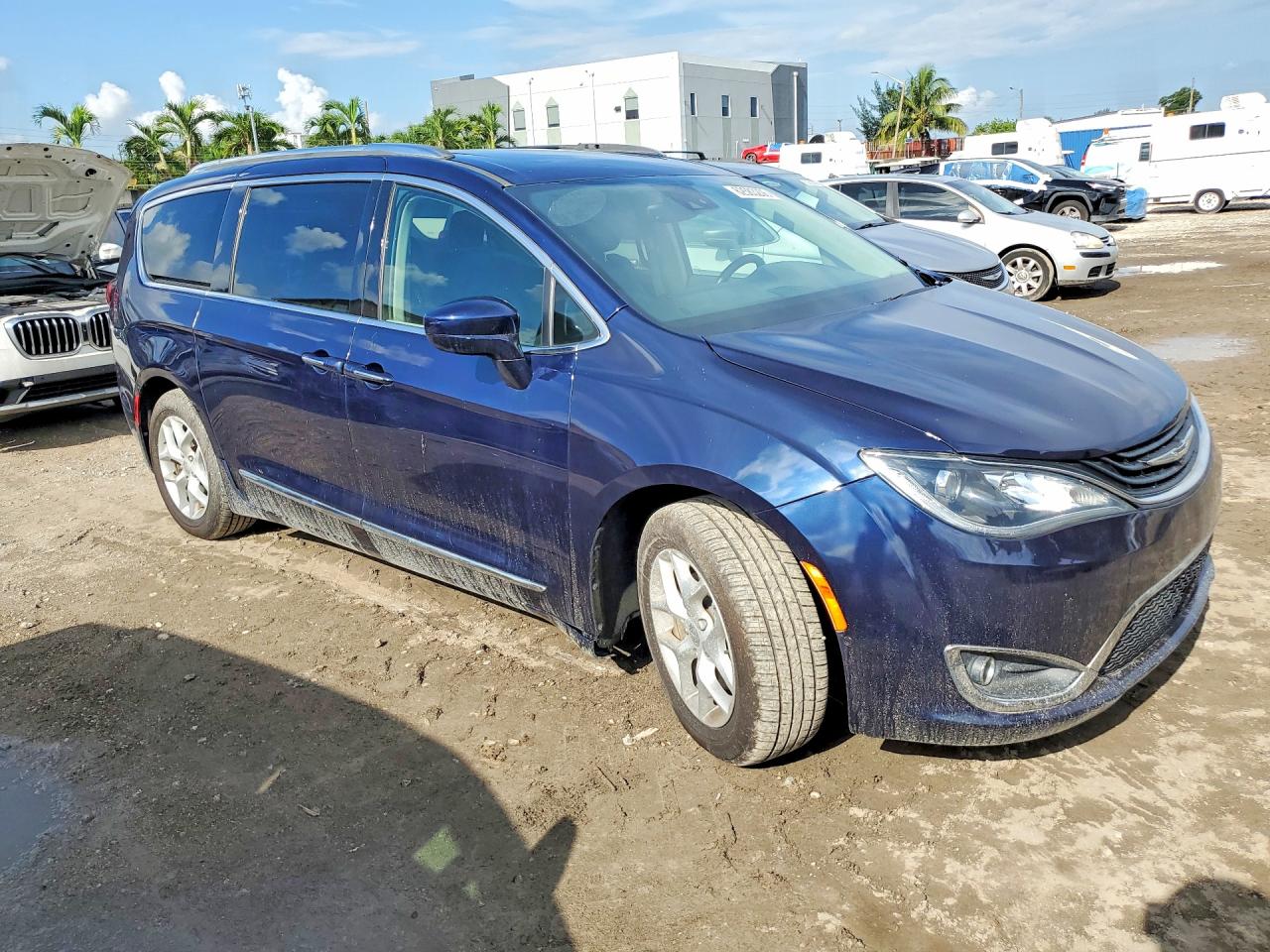 2018 CHRYSLER PACIFICA