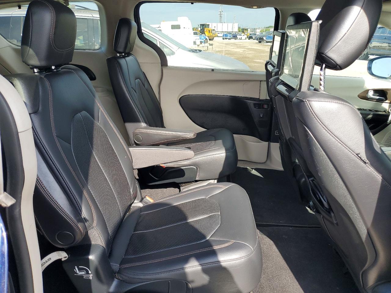 2018 CHRYSLER PACIFICA