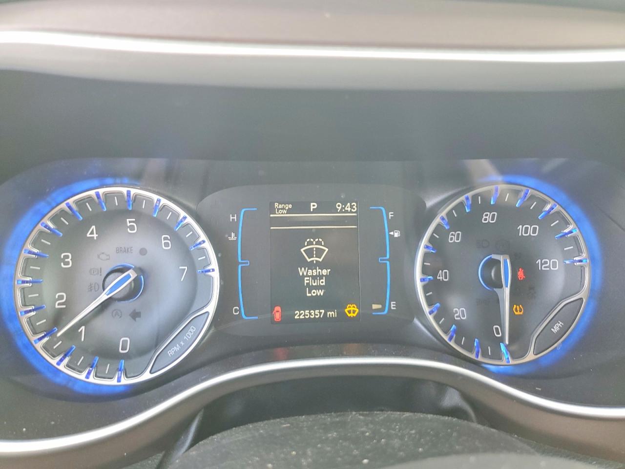 2017 CHRYSLER PACIFICA