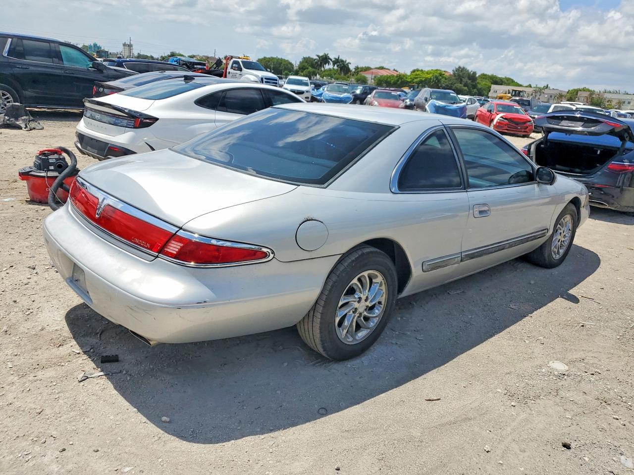 1998 LINCOLN MARK SERIE