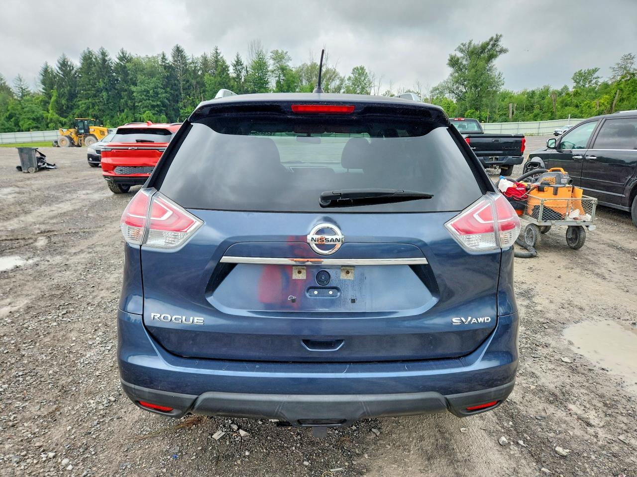 2015 NISSAN ROGUE