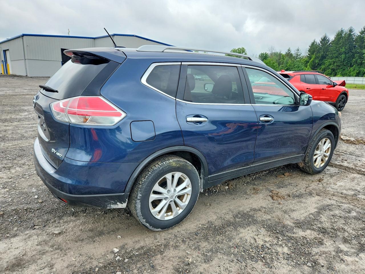 2015 NISSAN ROGUE