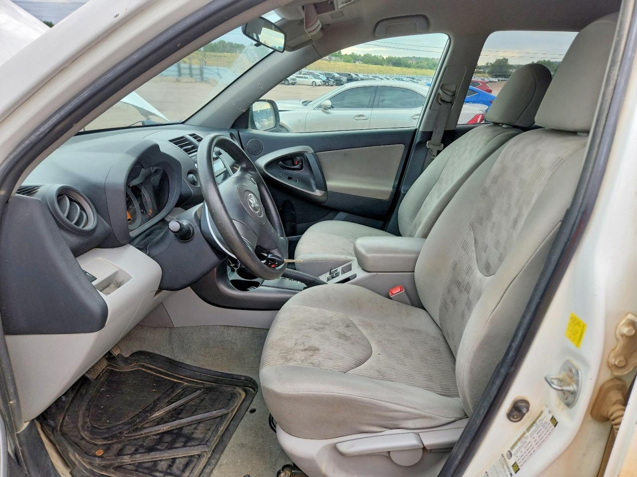 2011 TOYOTA RAV4
