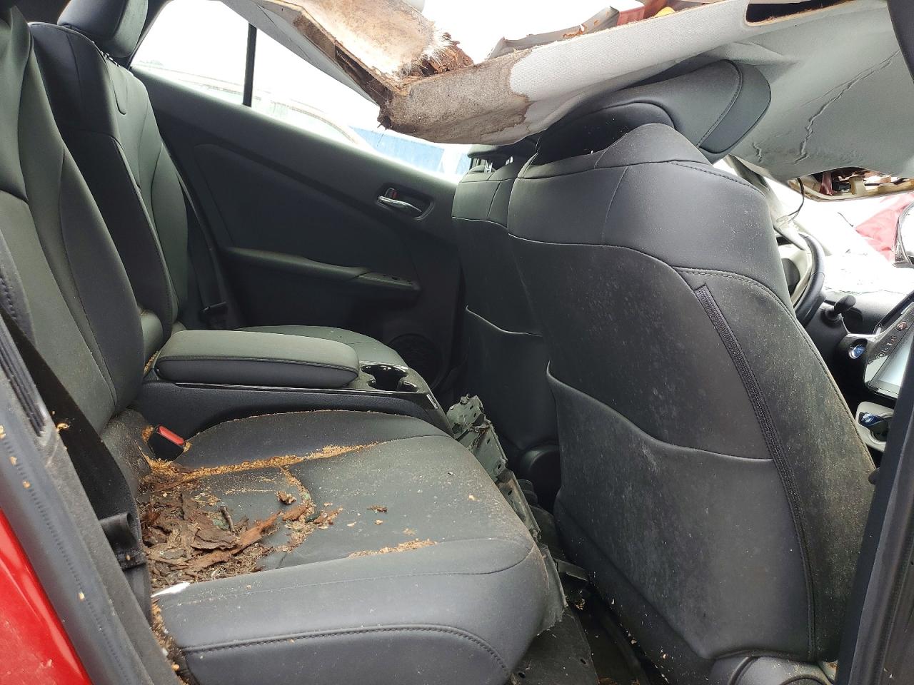 2019 TOYOTA PRIUS