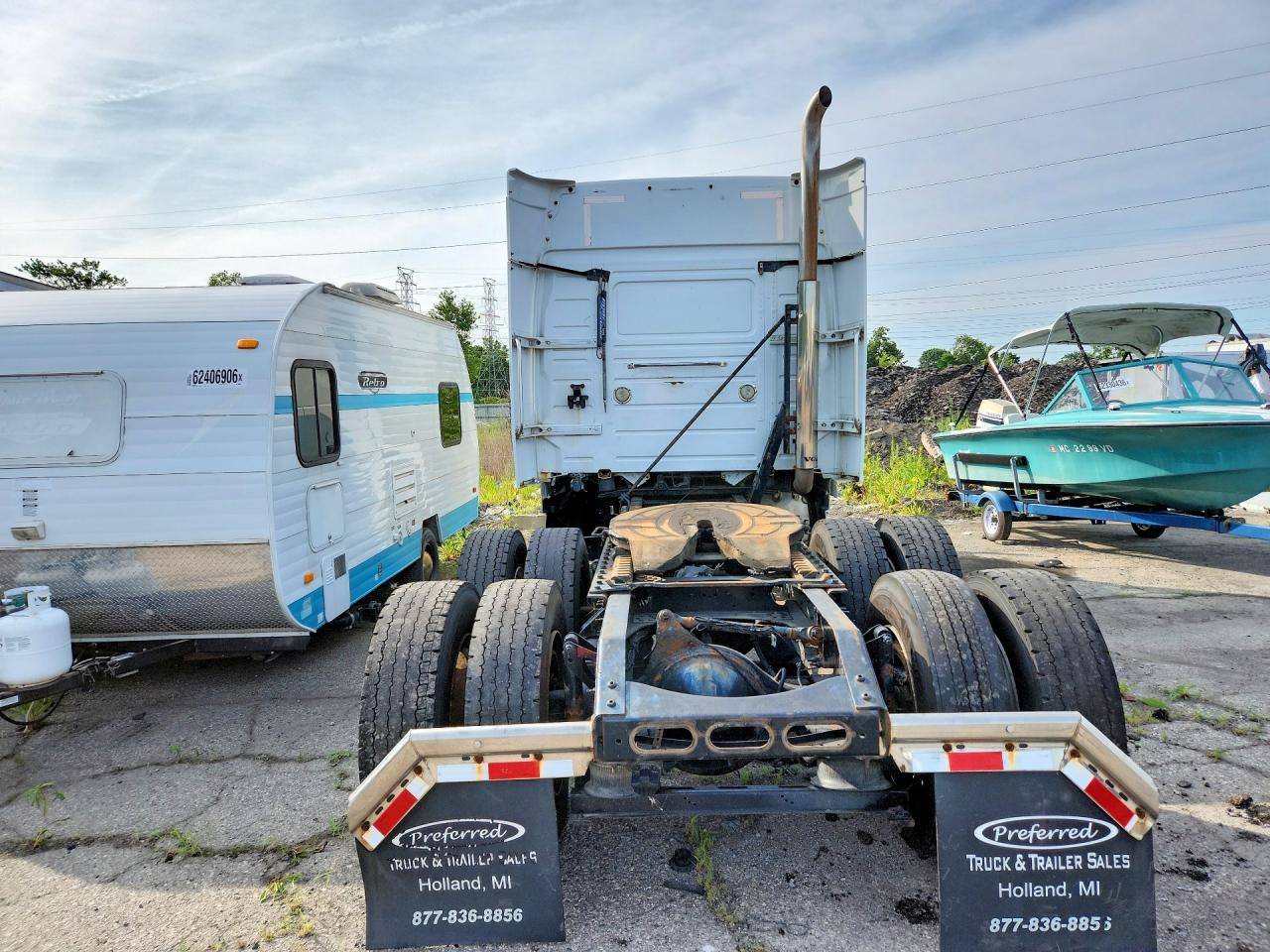 2015 VOLVO VN