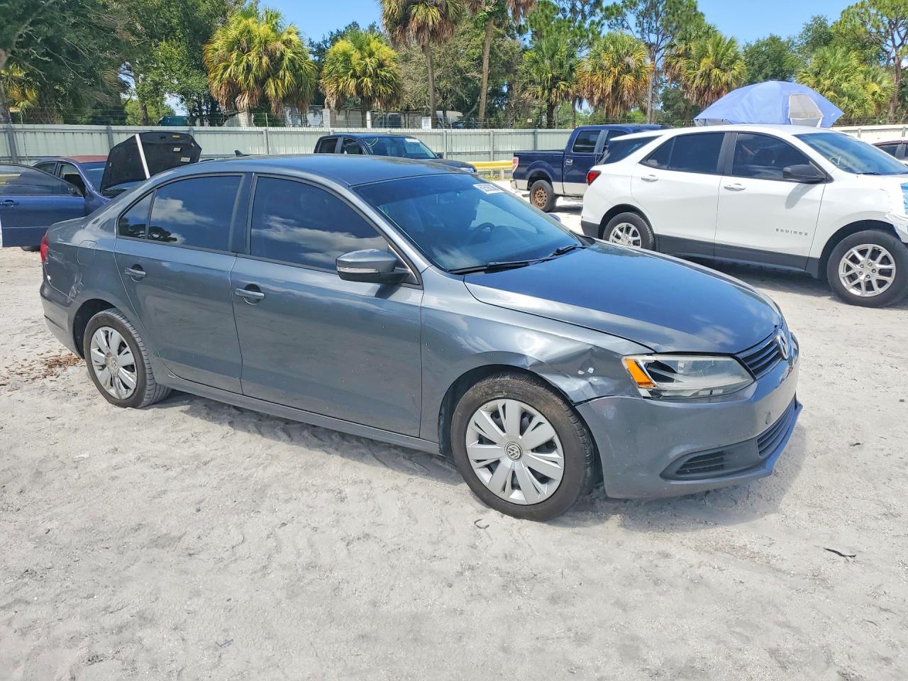2014 VOLKSWAGEN JETTA