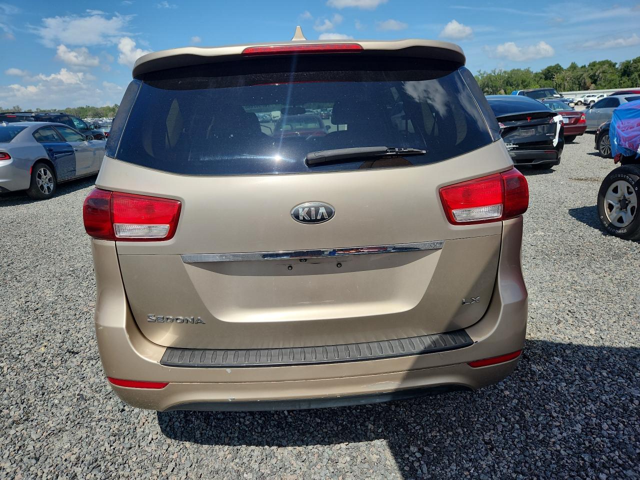 2015 KIA SEDONA