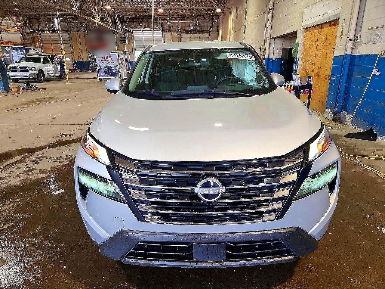 2025 NISSAN ROGUE