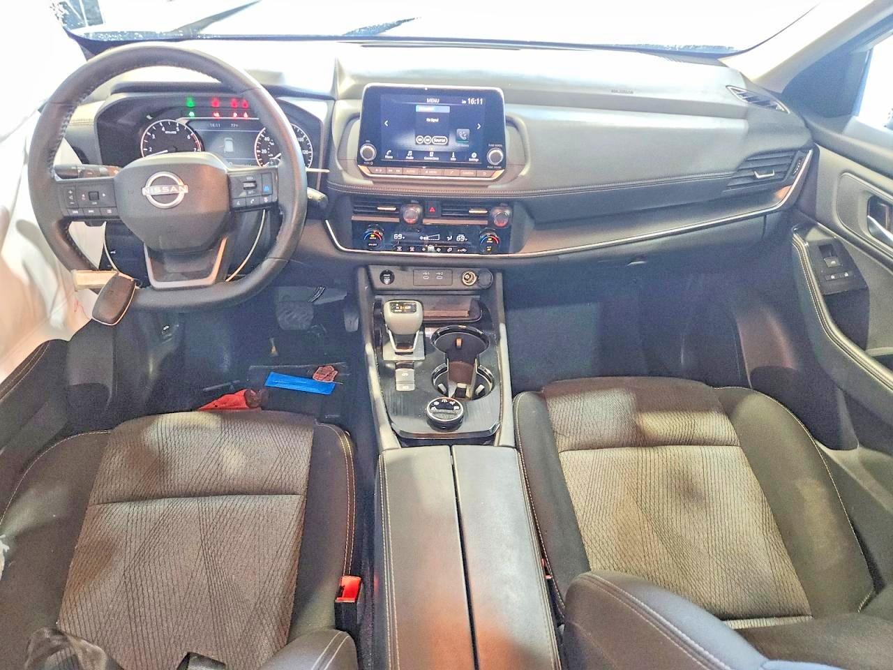 2025 NISSAN ROGUE