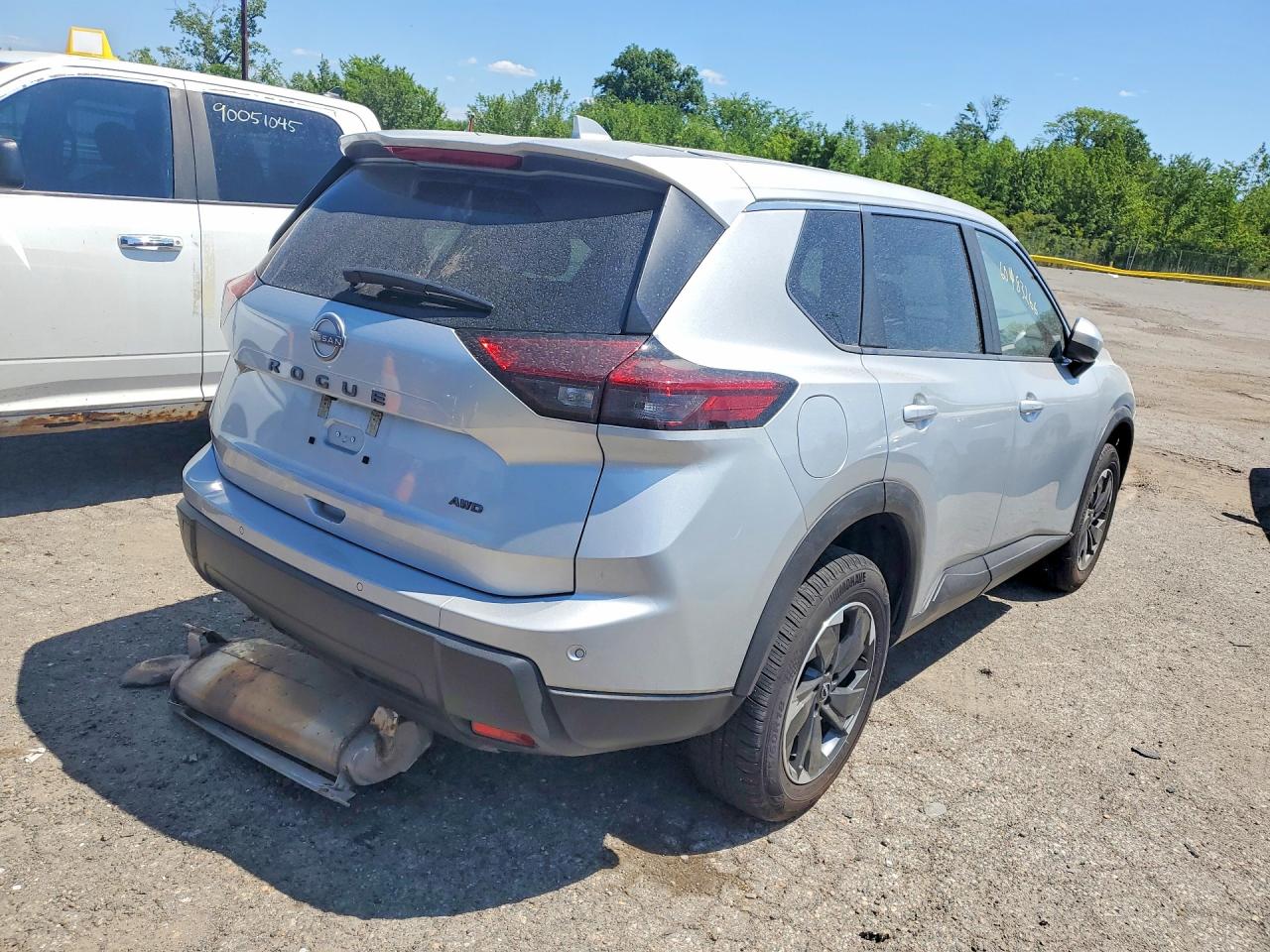 2025 NISSAN ROGUE