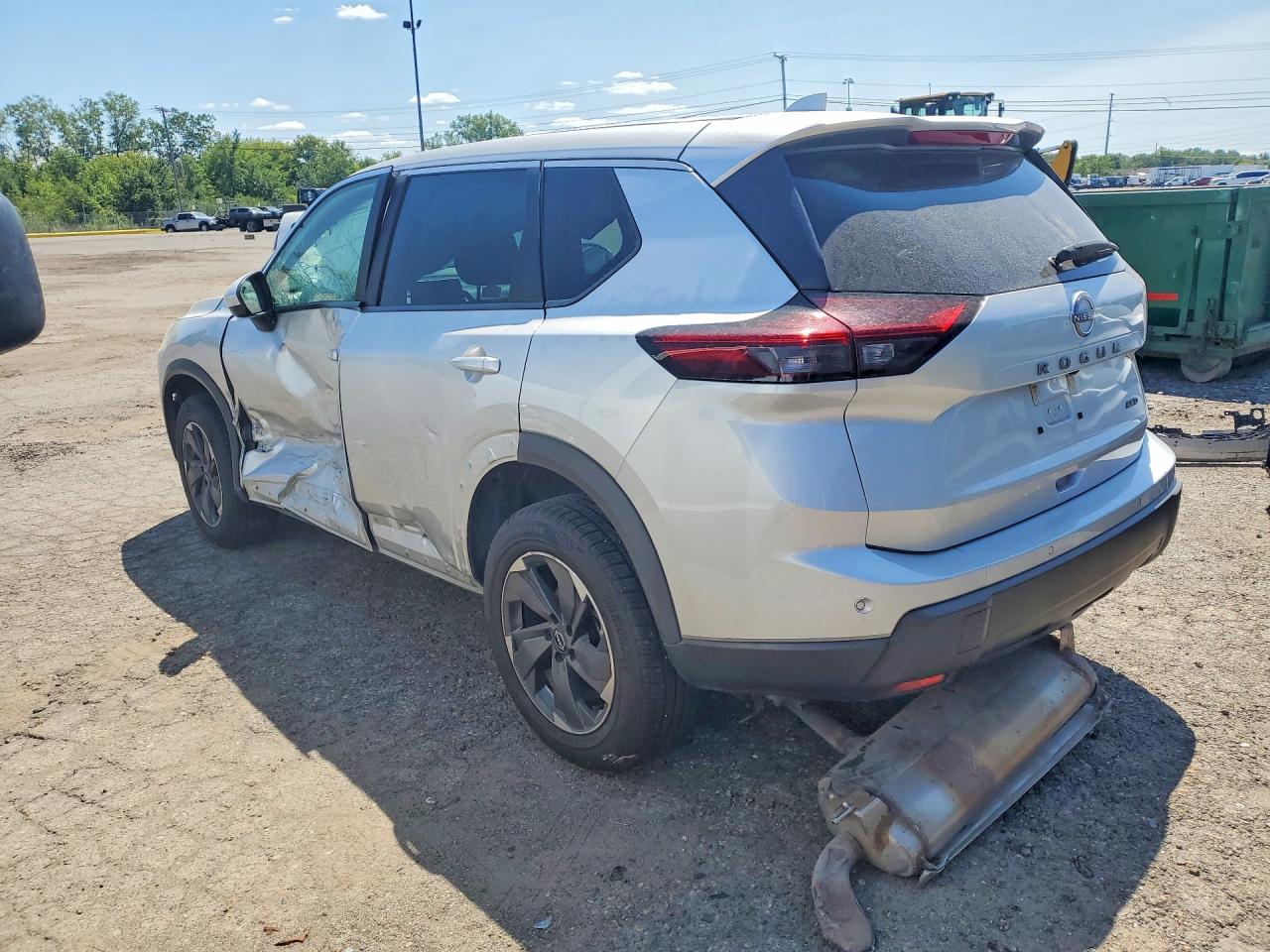 2025 NISSAN ROGUE