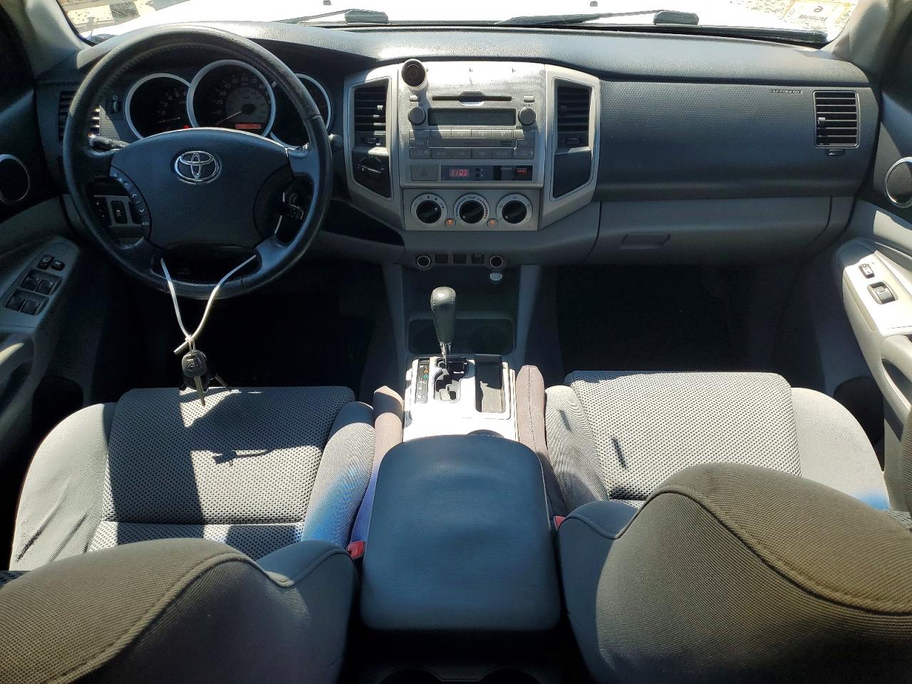 2010 TOYOTA TACOMA