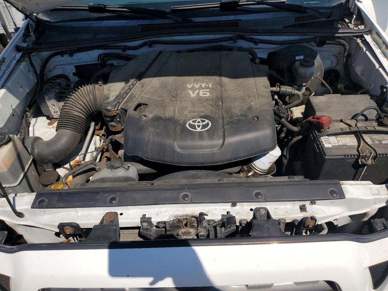 2010 TOYOTA TACOMA