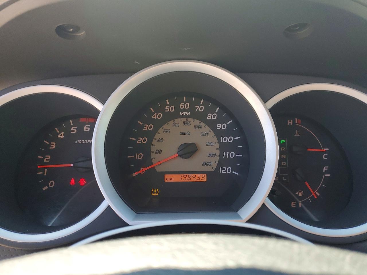 2010 TOYOTA TACOMA