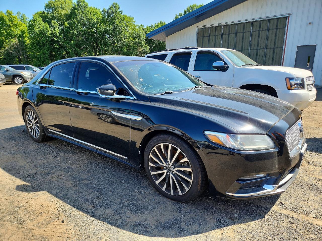 2017 LINCOLN CONTINENTL