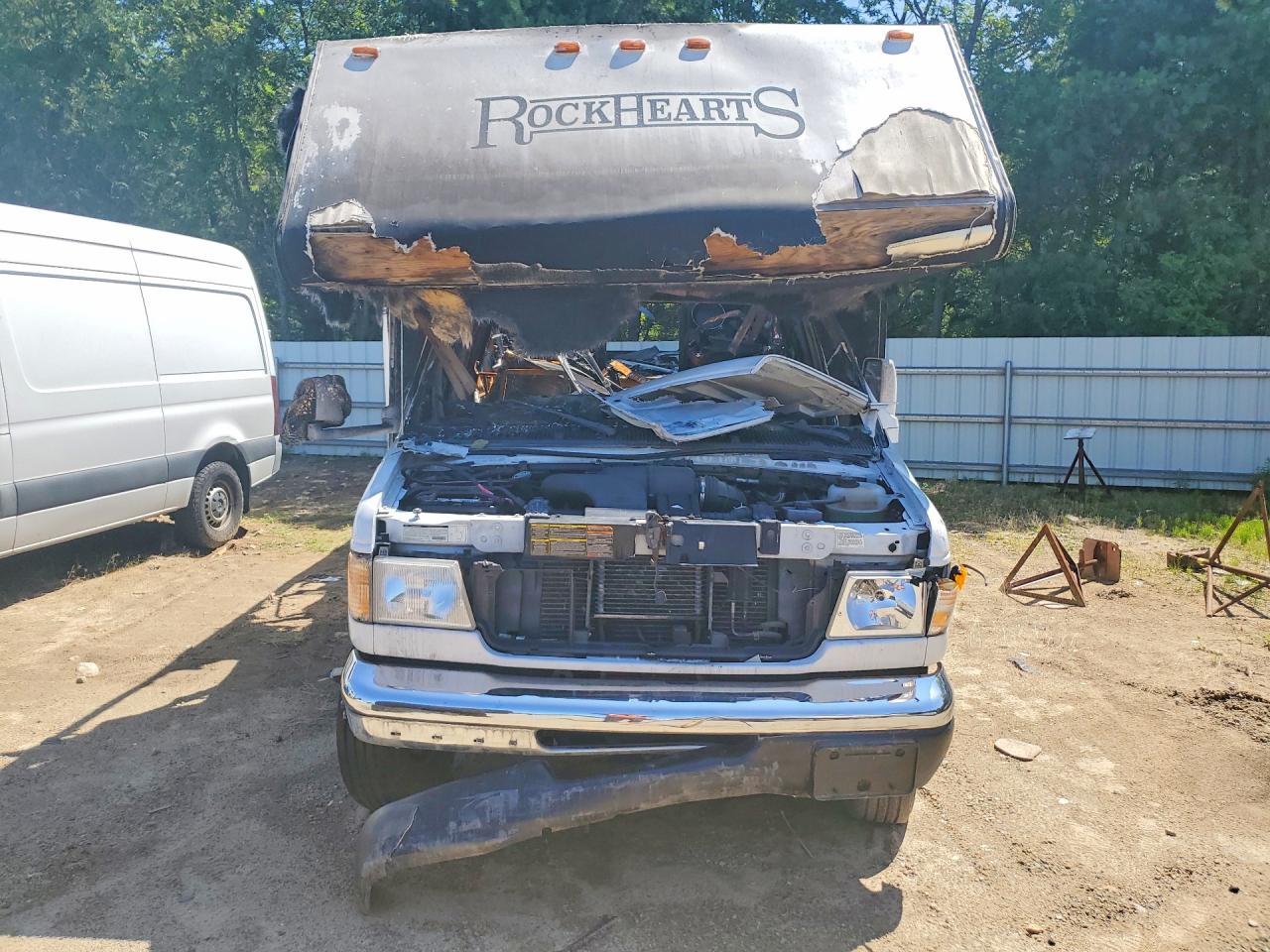 2000 FORD E450