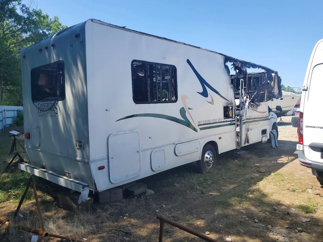 2000 FORD E450