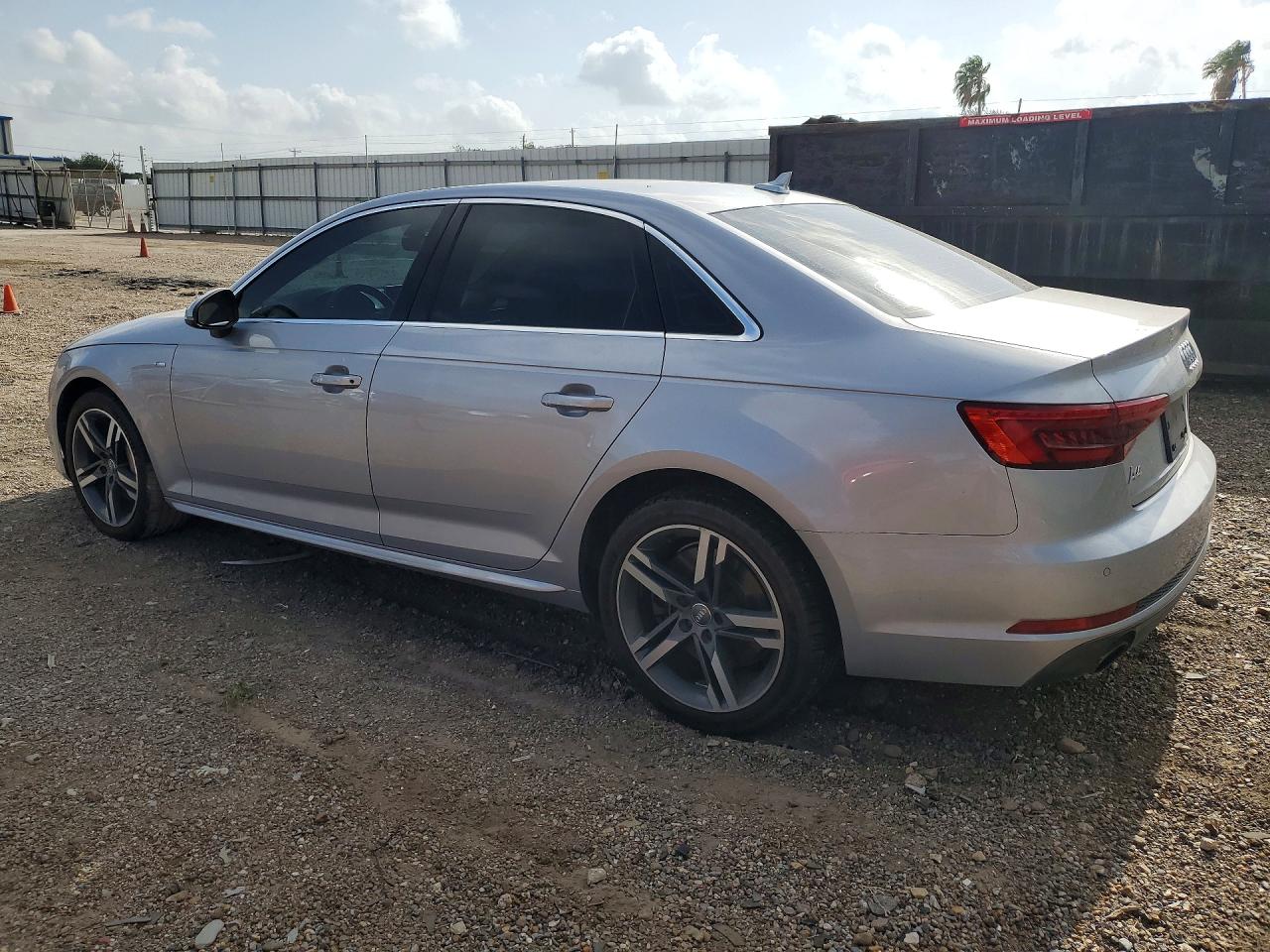 2017 AUDI A4