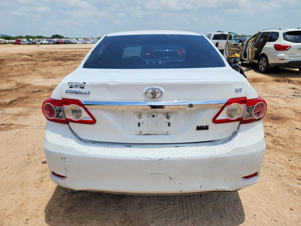 2011 TOYOTA COROLLA