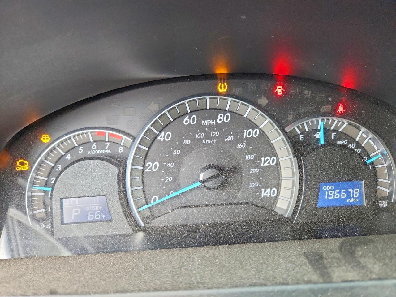 2012 TOYOTA CAMRY