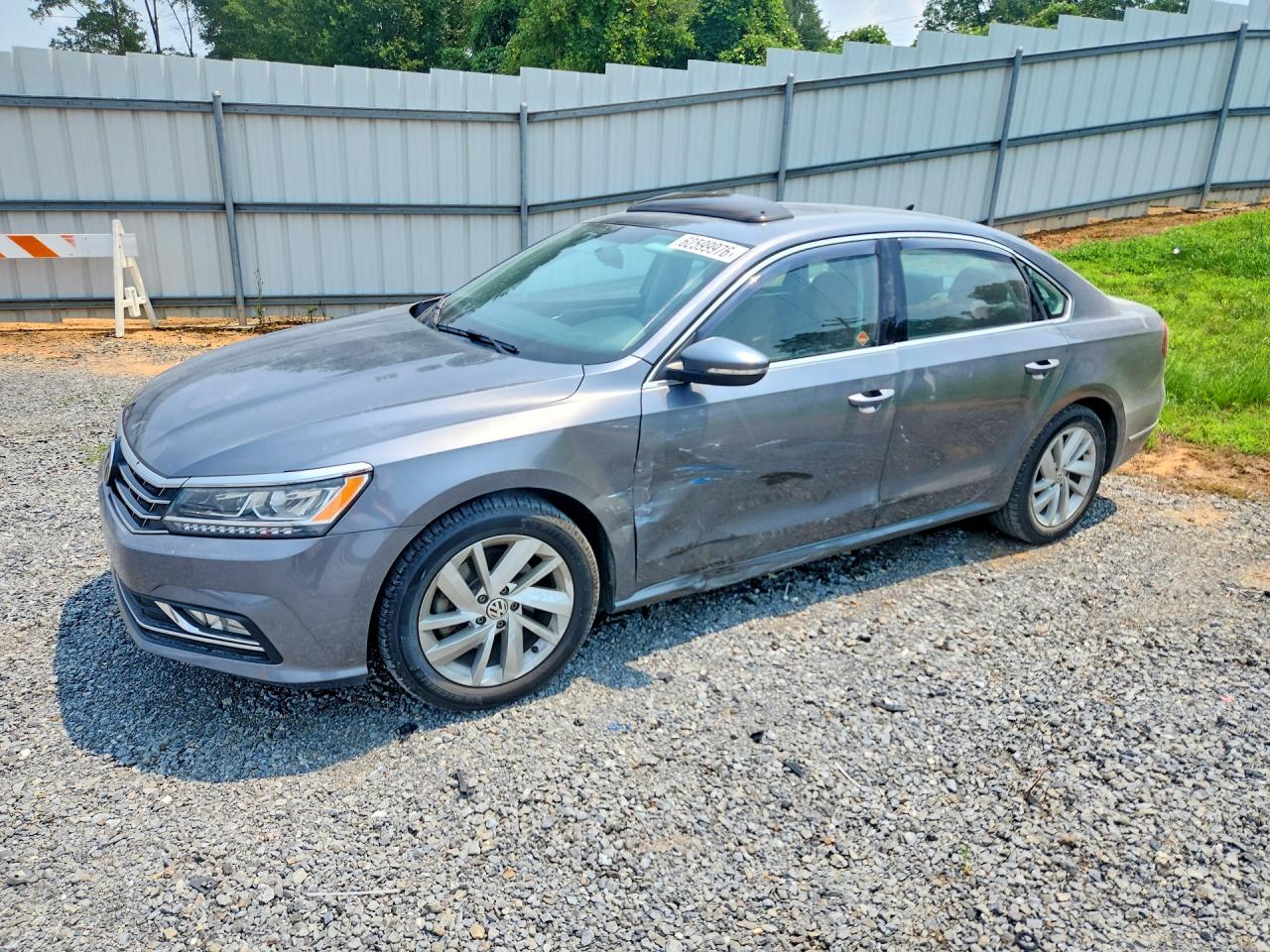 2018 VOLKSWAGEN PASSAT