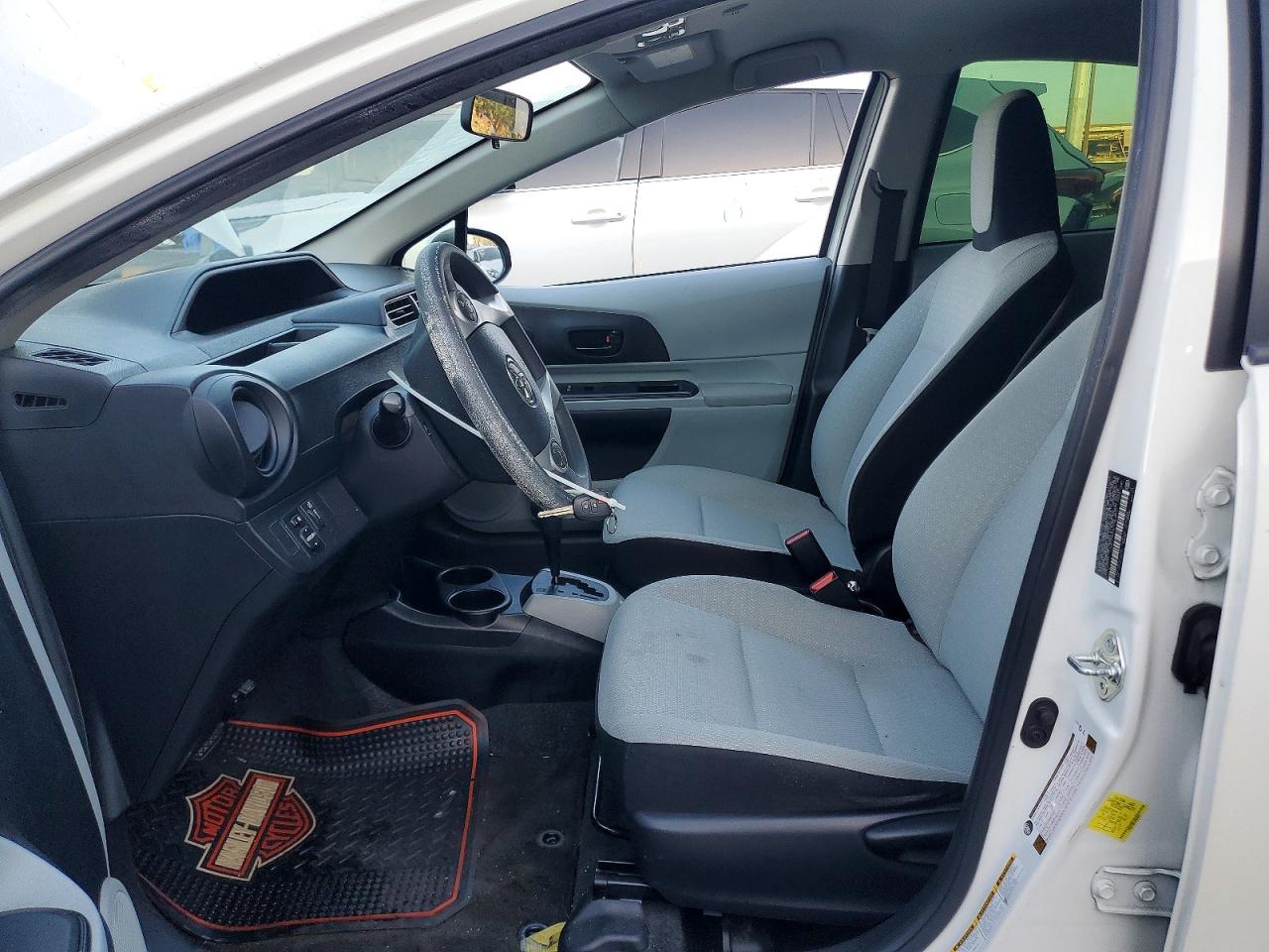 2014 TOYOTA PRIUS