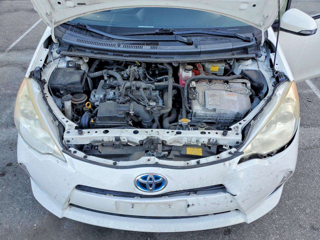 2014 TOYOTA PRIUS