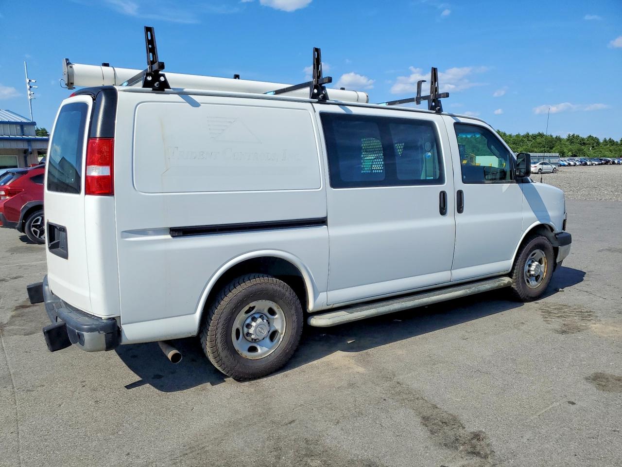 2018 CHEVROLET EXPRESS