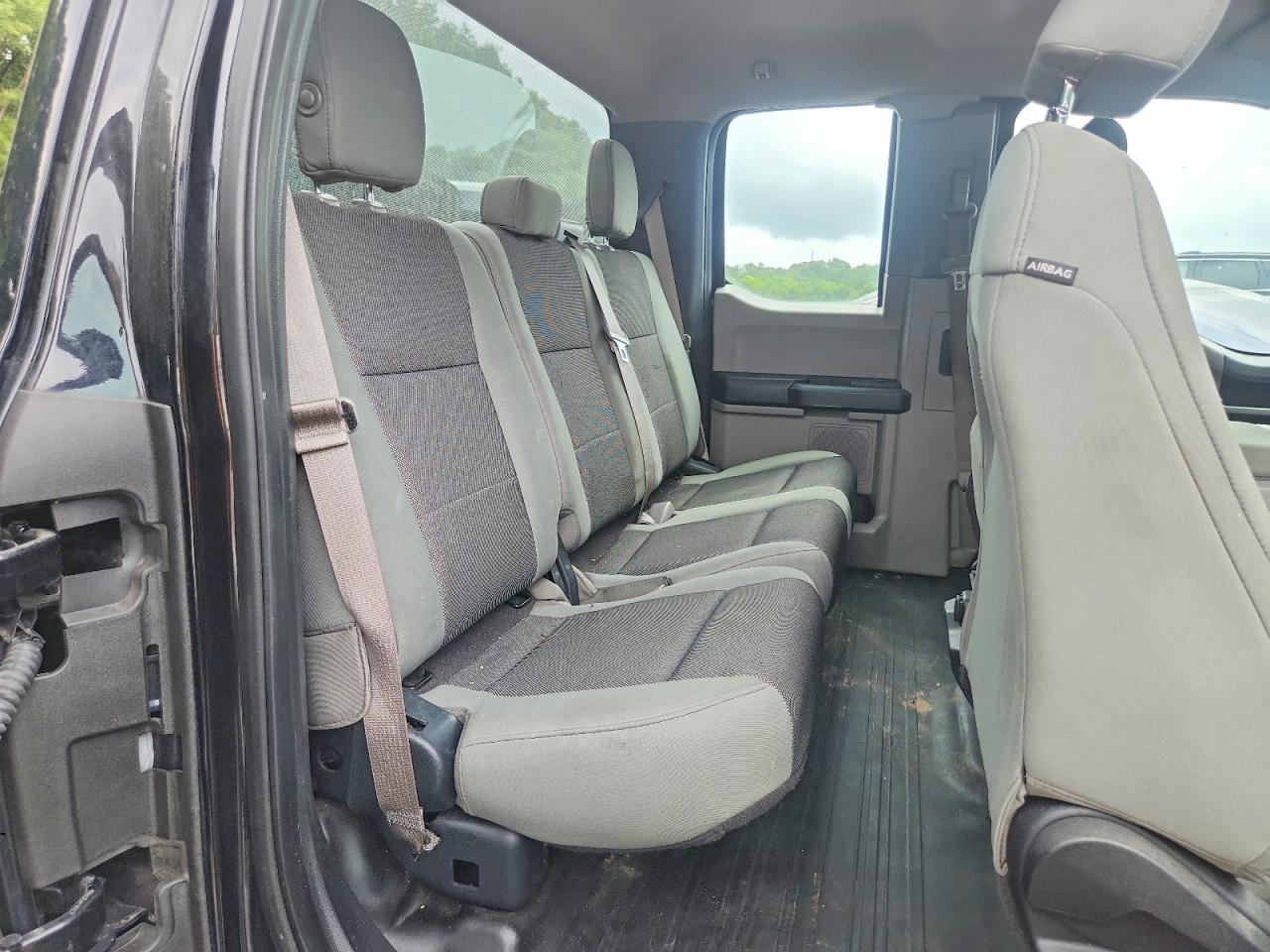 2017 FORD F150