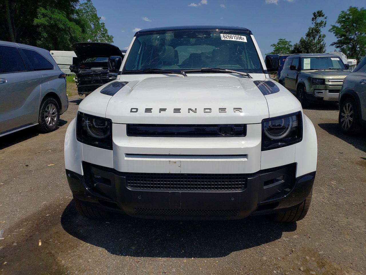 2026 LAND ROVER DEFENDER