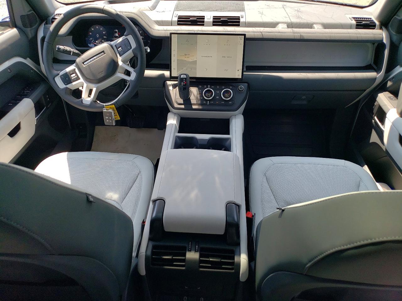 2026 LAND ROVER DEFENDER