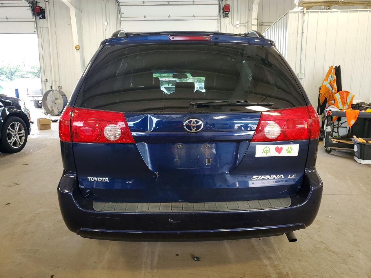 2006 TOYOTA SIENNA