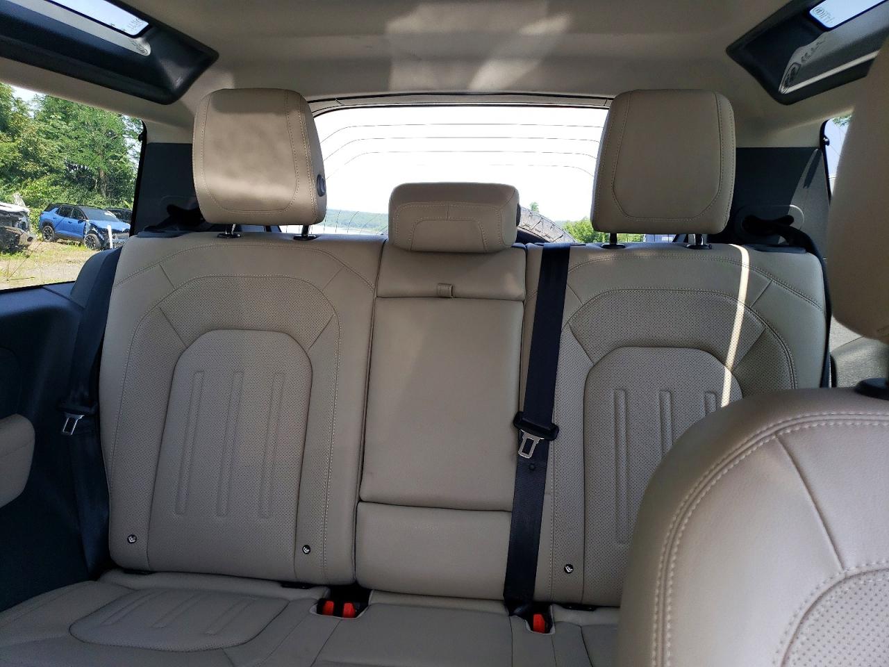 2021 LAND ROVER DEFENDER
