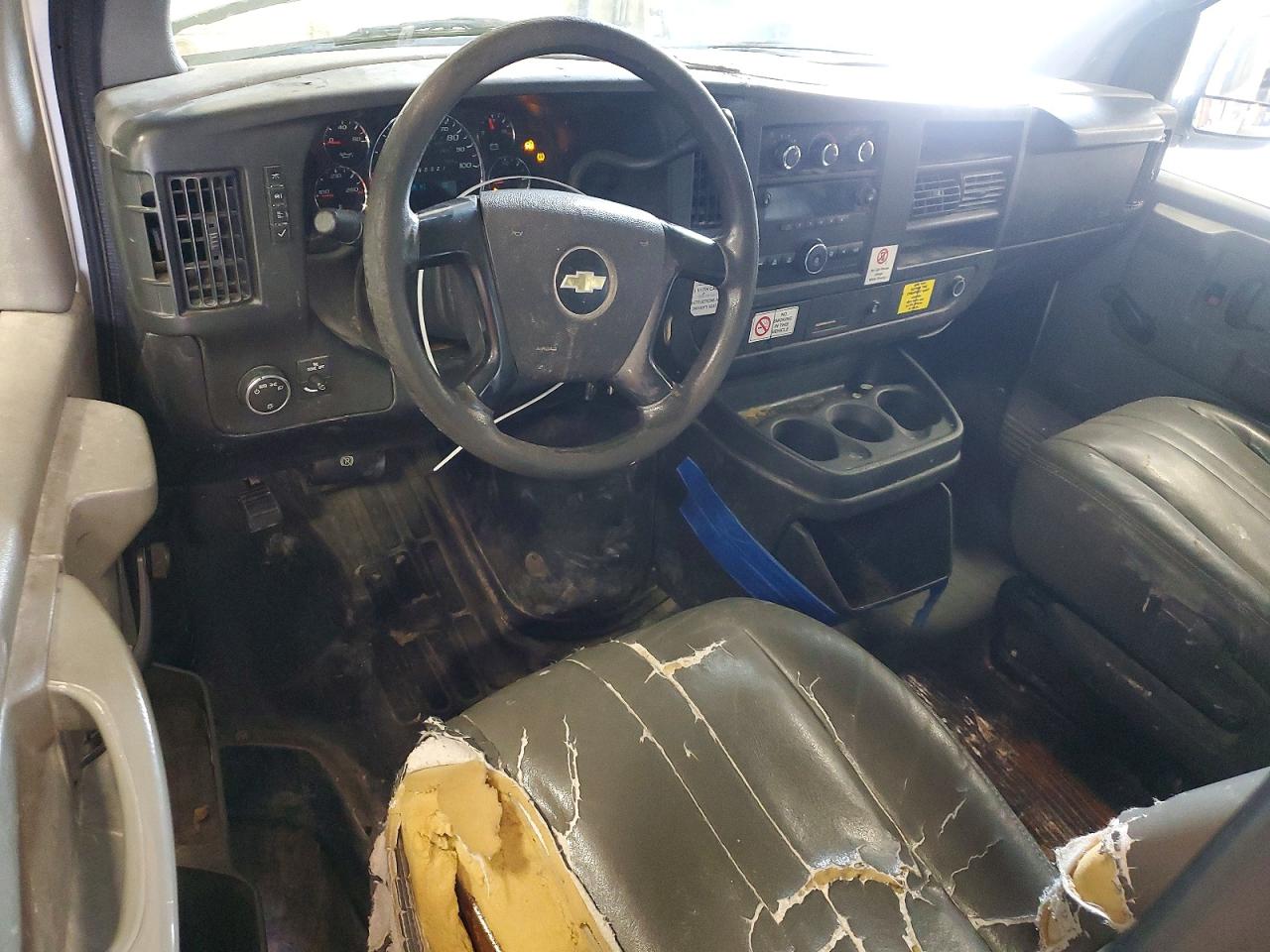 2012 CHEVROLET EXPRESS