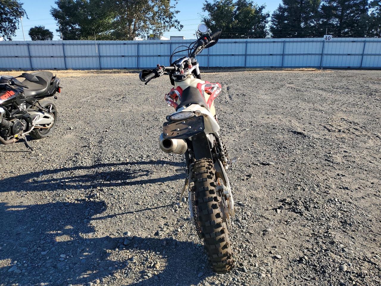 2014 HUSQVARNA MOTORCYCLE