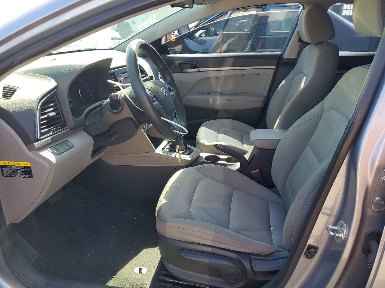 2017 HYUNDAI ELANTRA