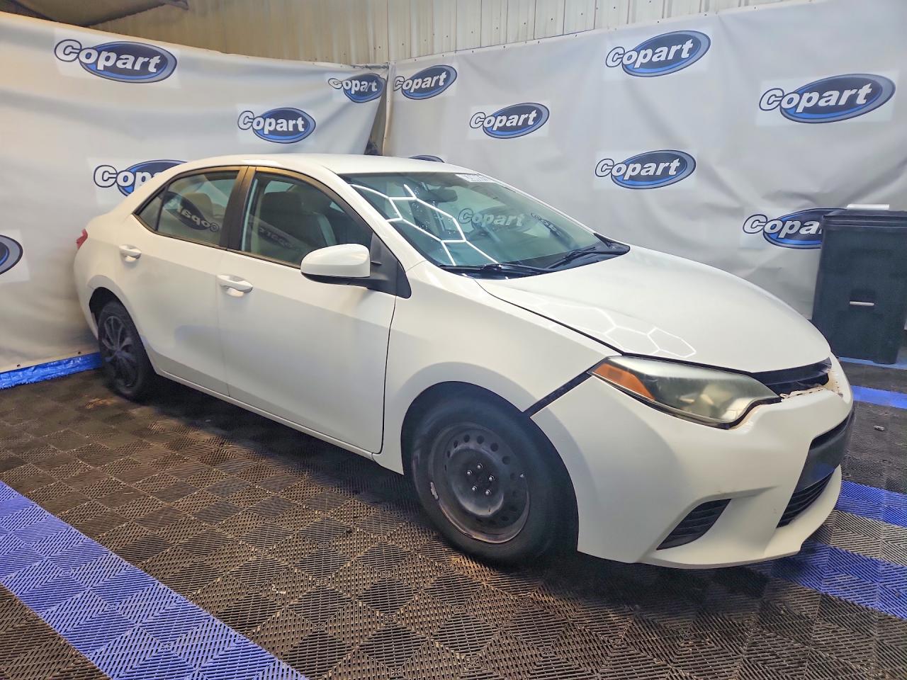 2016 TOYOTA COROLLA