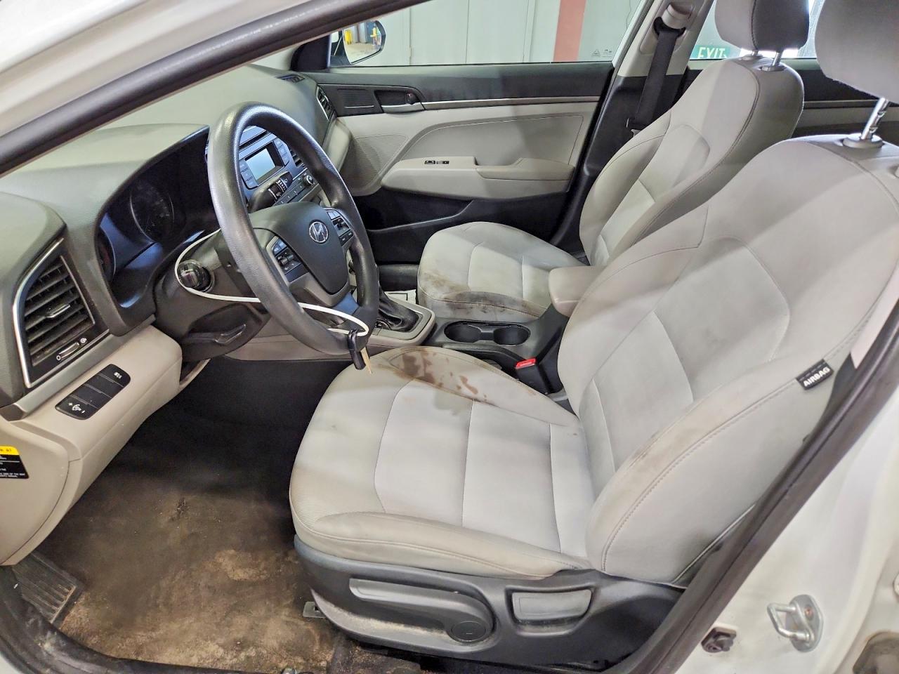 2017 HYUNDAI ELANTRA