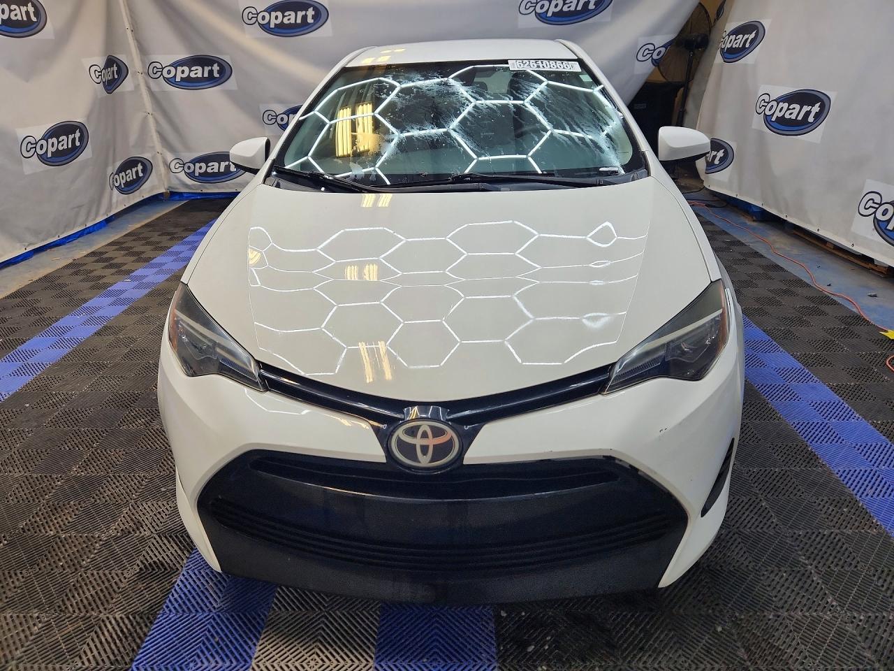 2018 TOYOTA COROLLA