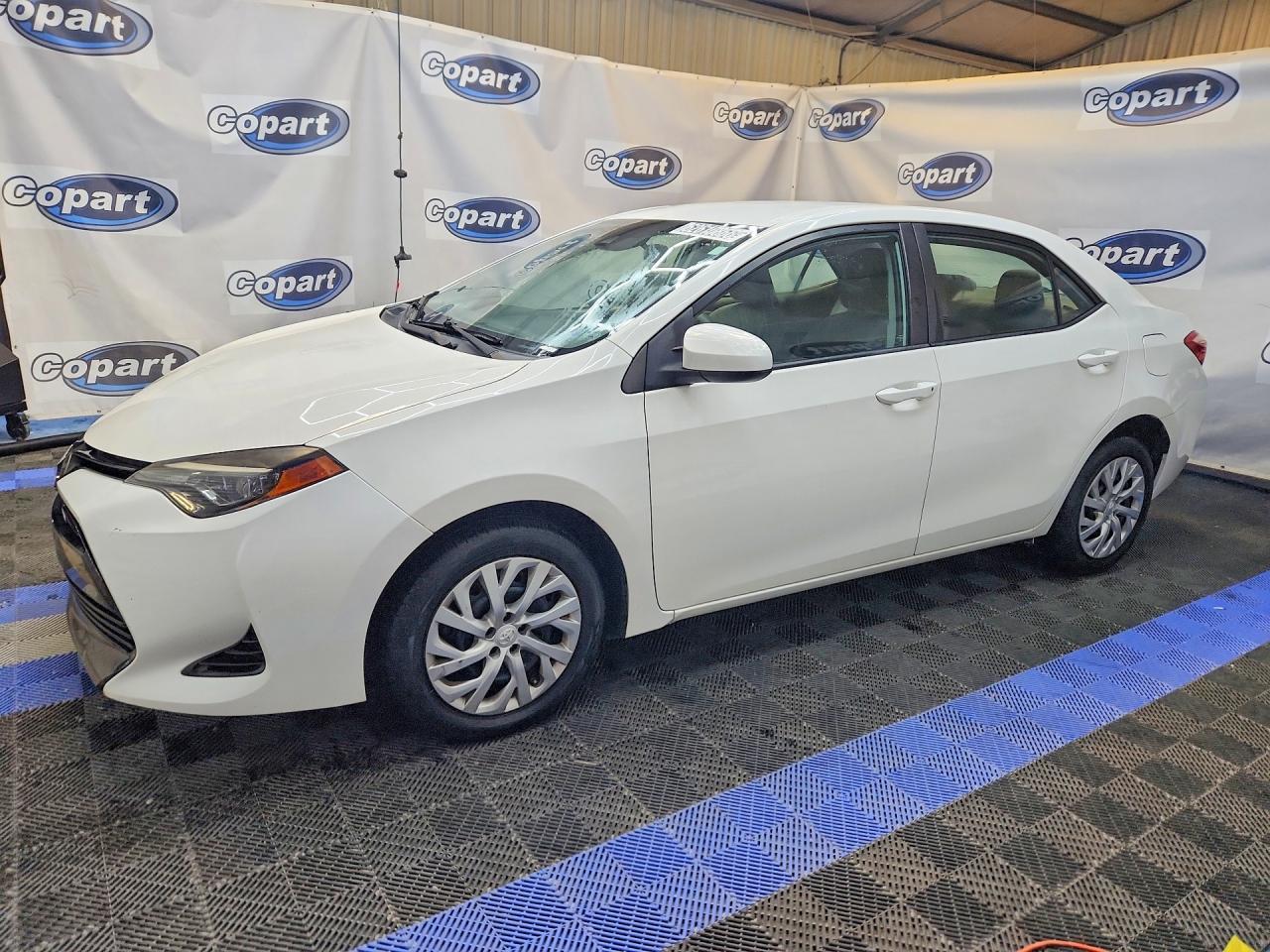2018 TOYOTA COROLLA