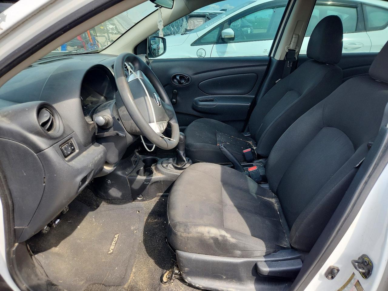2019 NISSAN VERSA