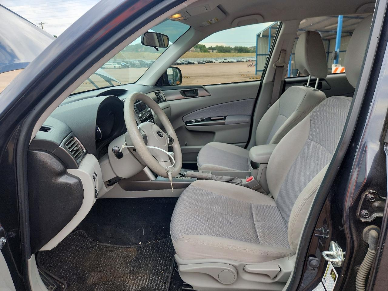 2011 SUBARU FORESTER